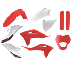 BOX KIT INC FORK GUARDS GAS GAS EC250-300, EC250F-350F 21-23. CLICK FOR COLOUR OPTIONS.